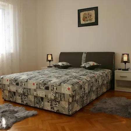 Mara&niko Daire Šibenik